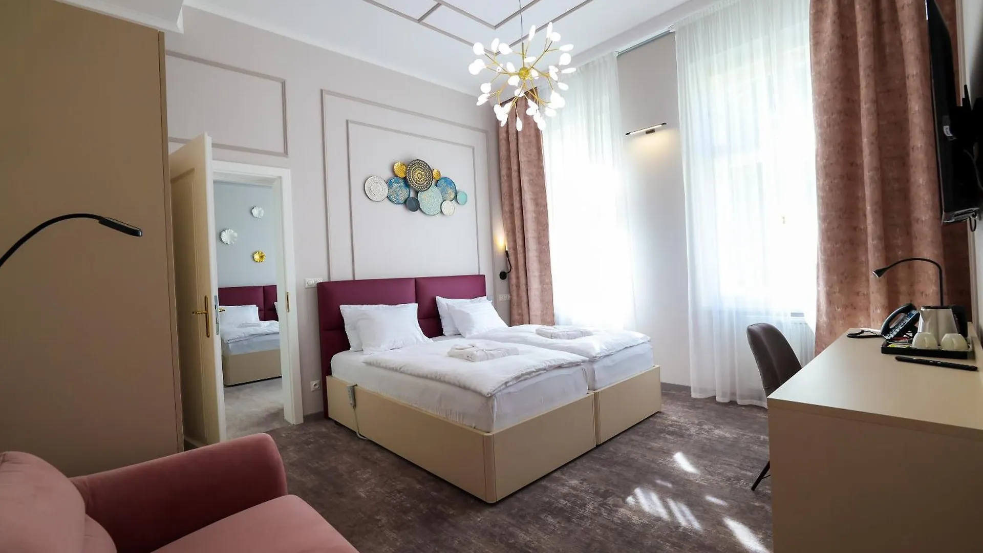 Boutique Hotel Ambiente ****+ Karlovy Vary 4*,