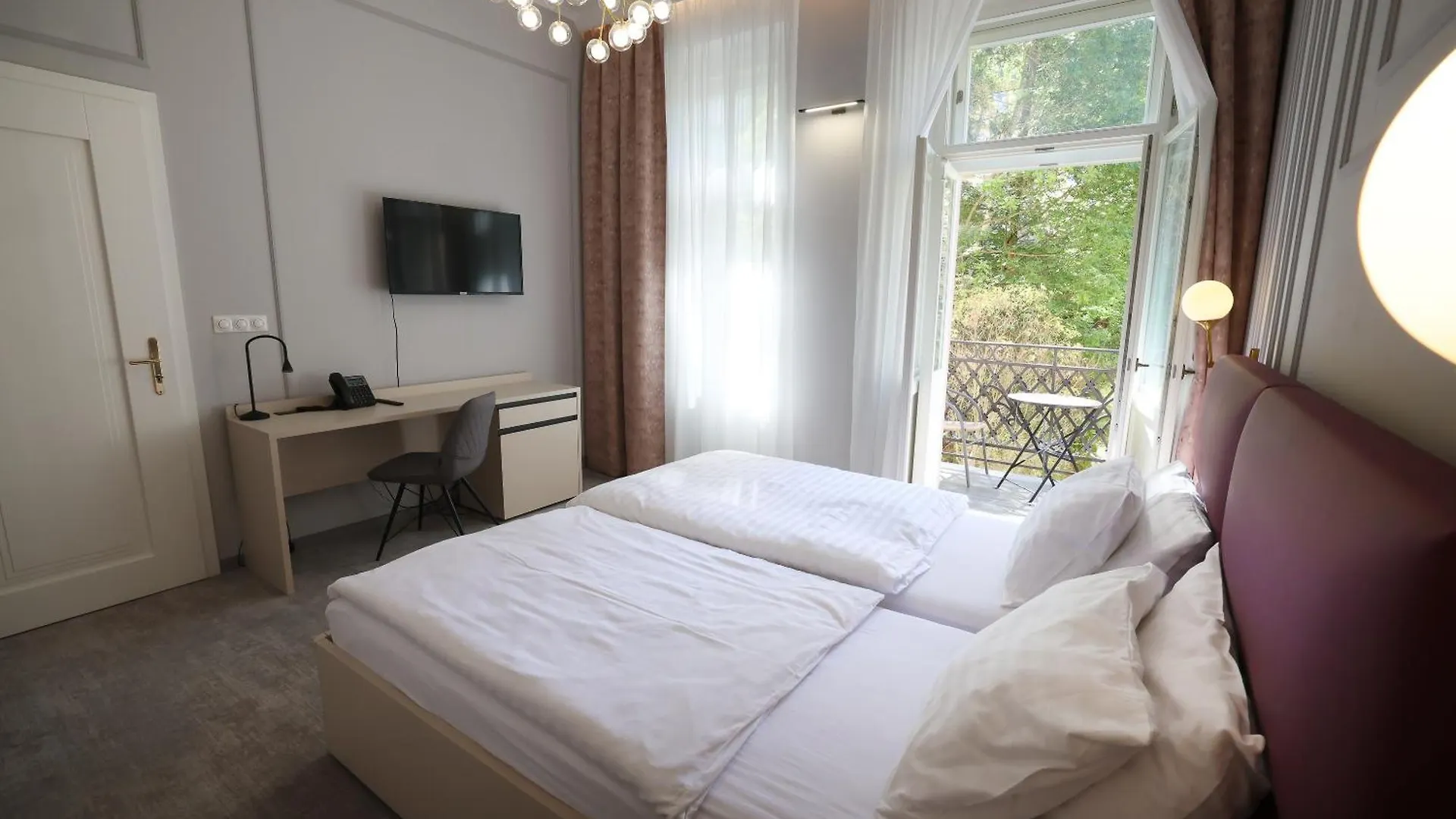 ****  Boutique Hotel Ambiente ****+ Karlovy Vary Czech Republic